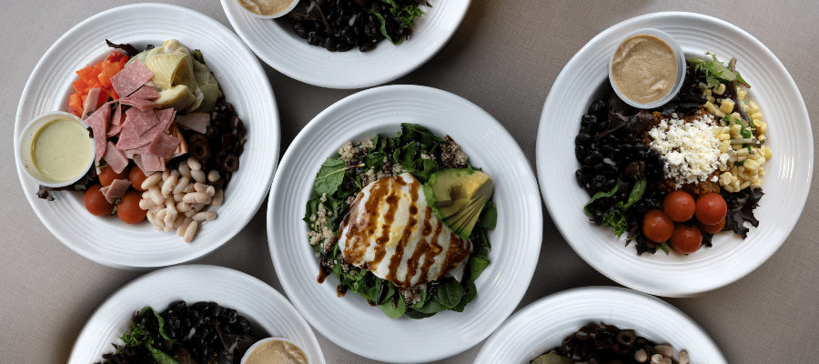 Enjoy salad made from fresh ingredients at the Dilettante Mocha Café 